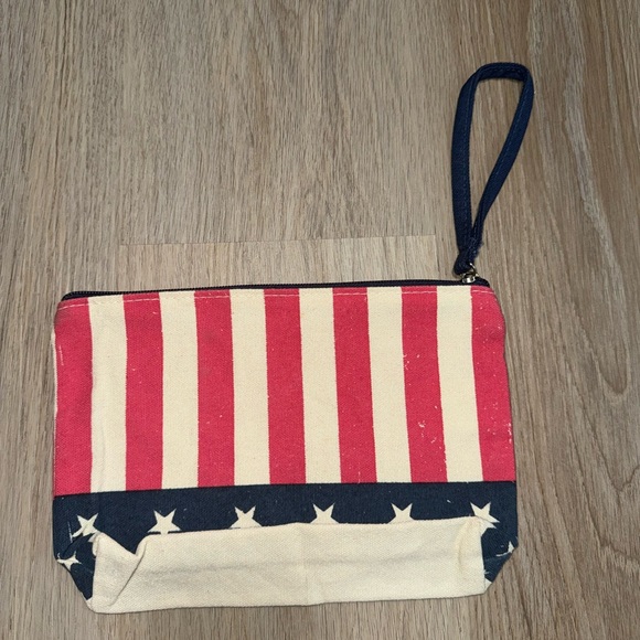 American Flag Wristlet - Red, White & Blue 4th of July Wristlet - Picture 2 of 5